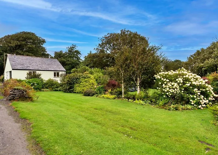 Finest Retreats - Skylarks